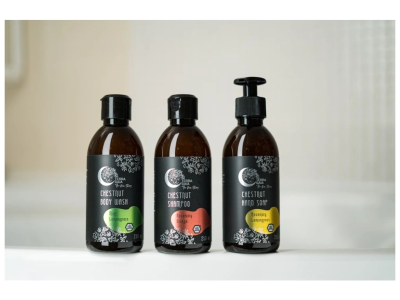 Set Natural pentru Baie cu Castane – Săpun, Gel de Duș și Șampon, TerraGaia